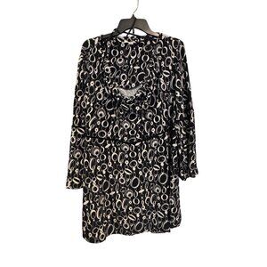 Dressbarn Womans Black & White Bell Sleeve Dress 22W Polyester & Rayon Circle Pr